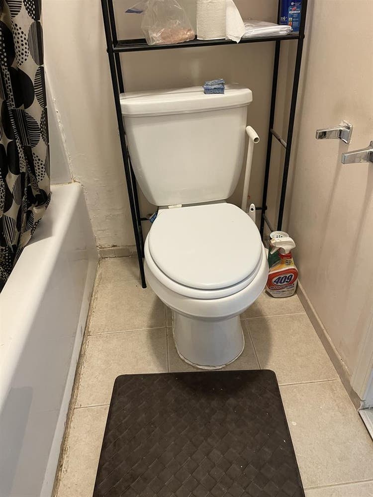 Studio like w/ private ent room