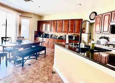 Roommate in Beautiful large home