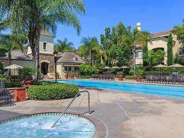 Irvine One Bedroom/Bathroom