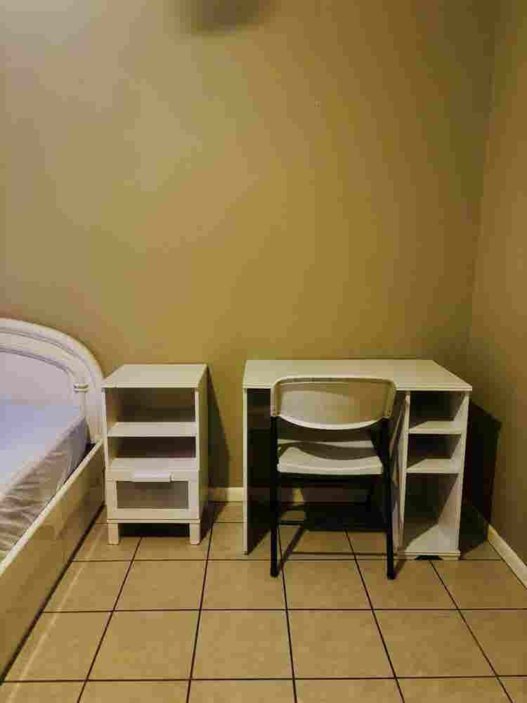 Single bedroom for rent