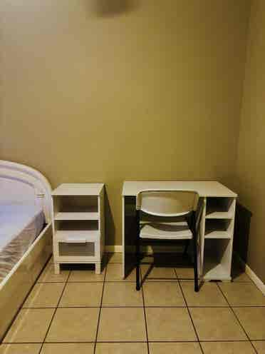 Single bedroom for rent