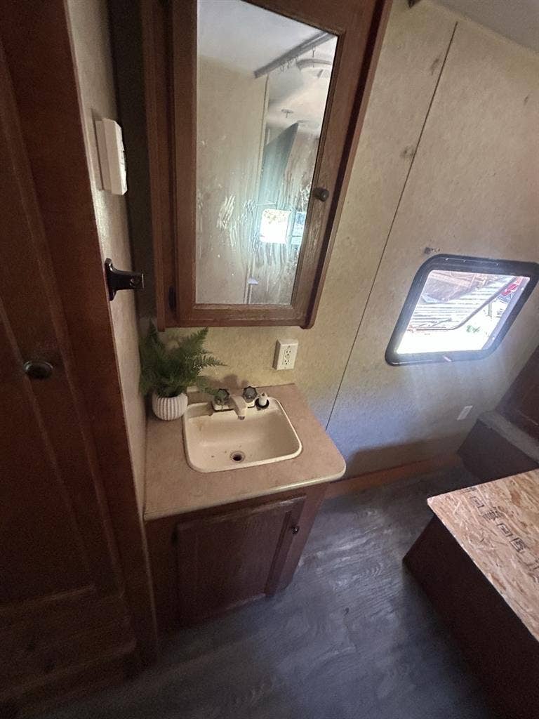 Great space for a single person!