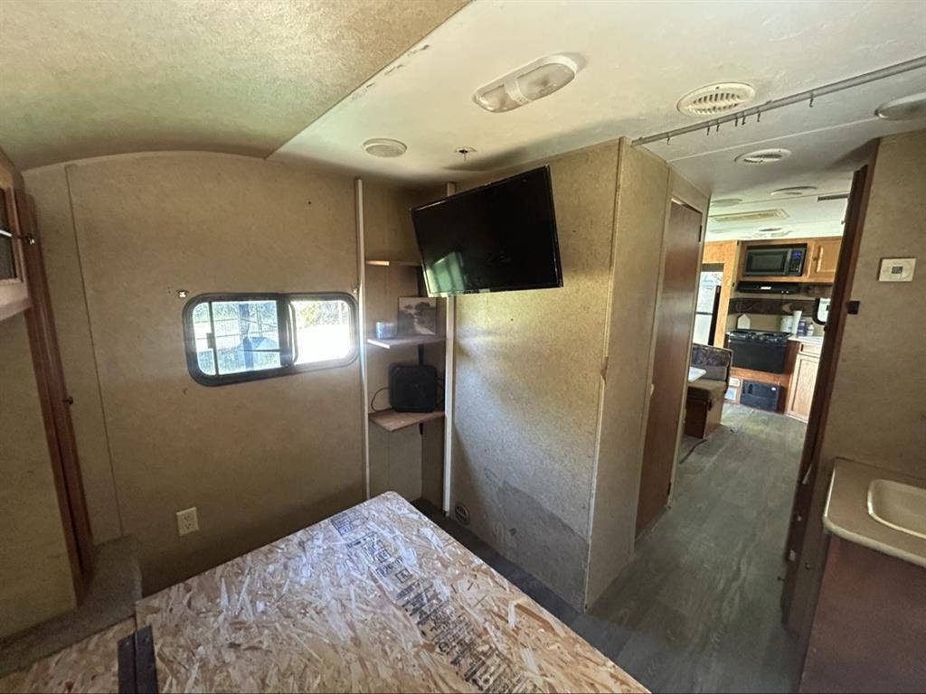 Great space for a single person!