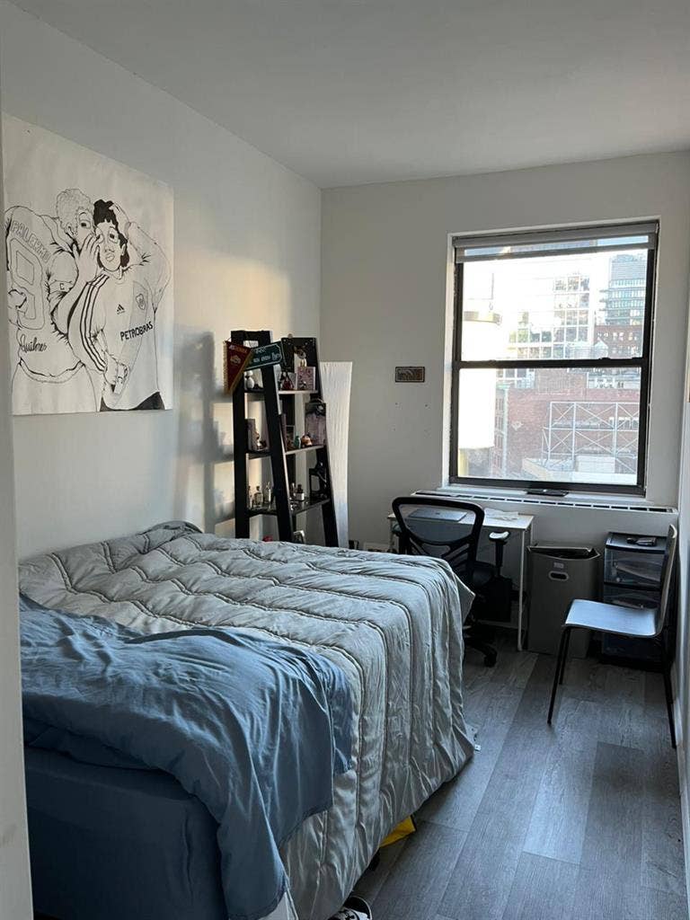 ✨Sunny Room in Midtown South✨