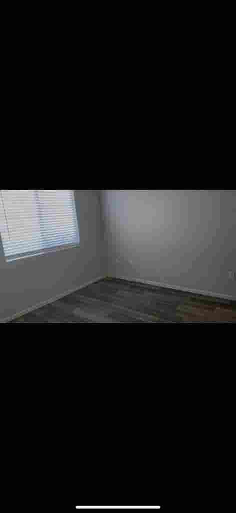 Room for rent in b Apartment