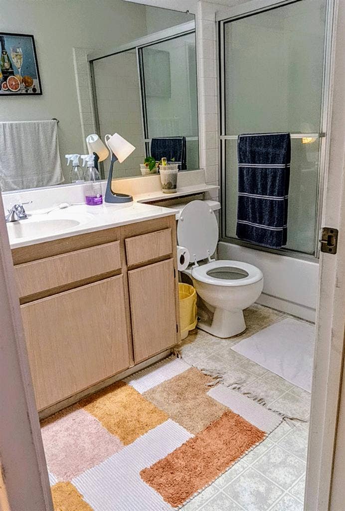Gorgeous large master room ownbath