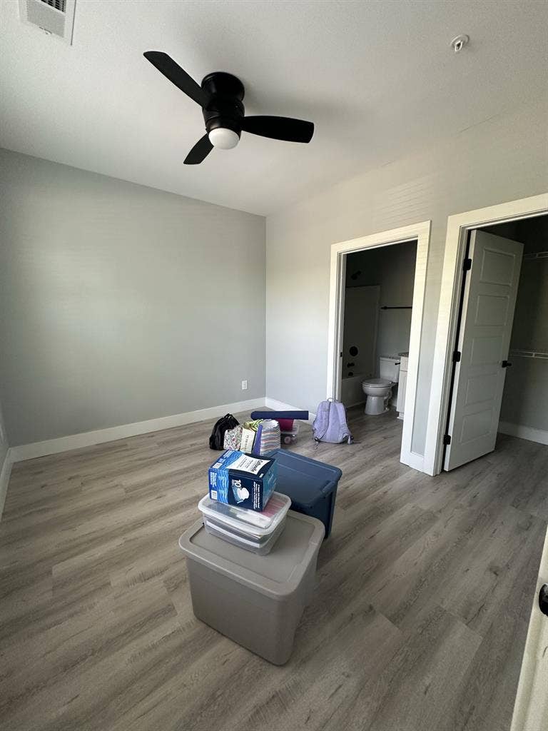 Private Room. Utilities Incl. $