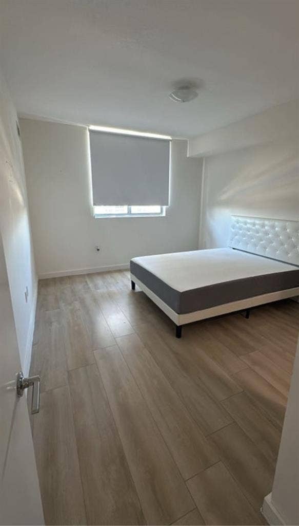 Double furnished room