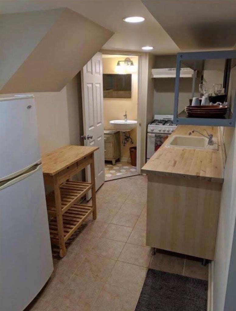 Renting out this spacious studio