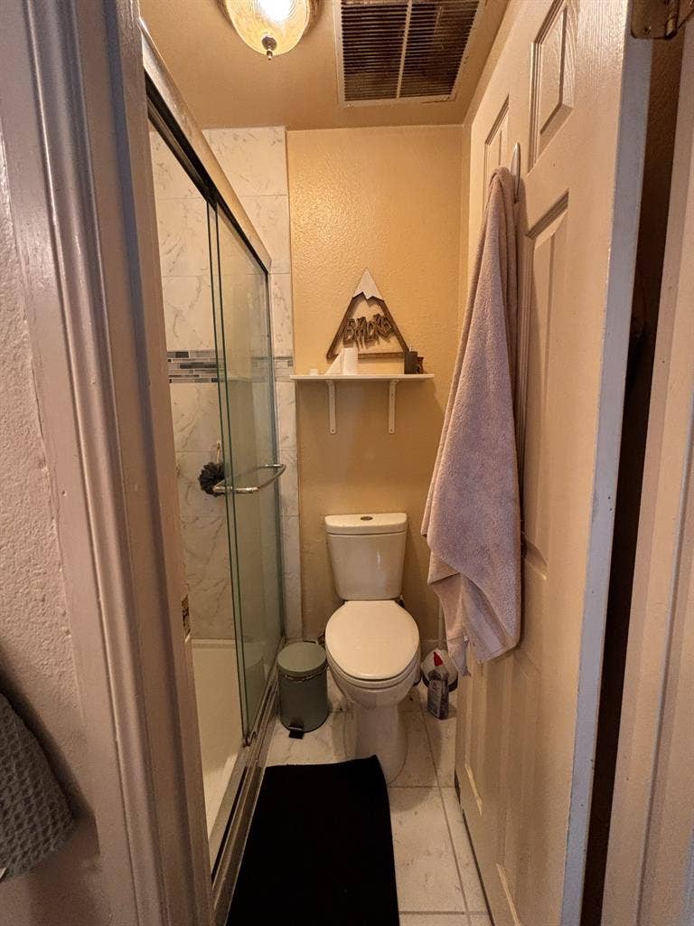Private Room/Private Bathroomm