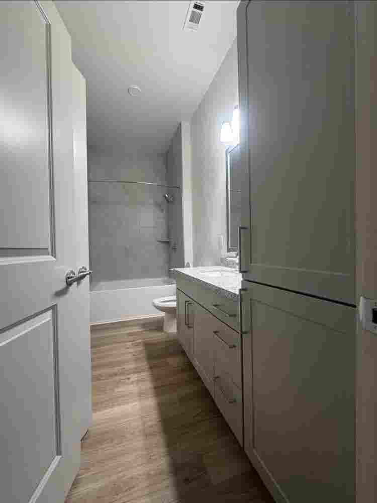 Spacious/Modern Apartment-RoundRock