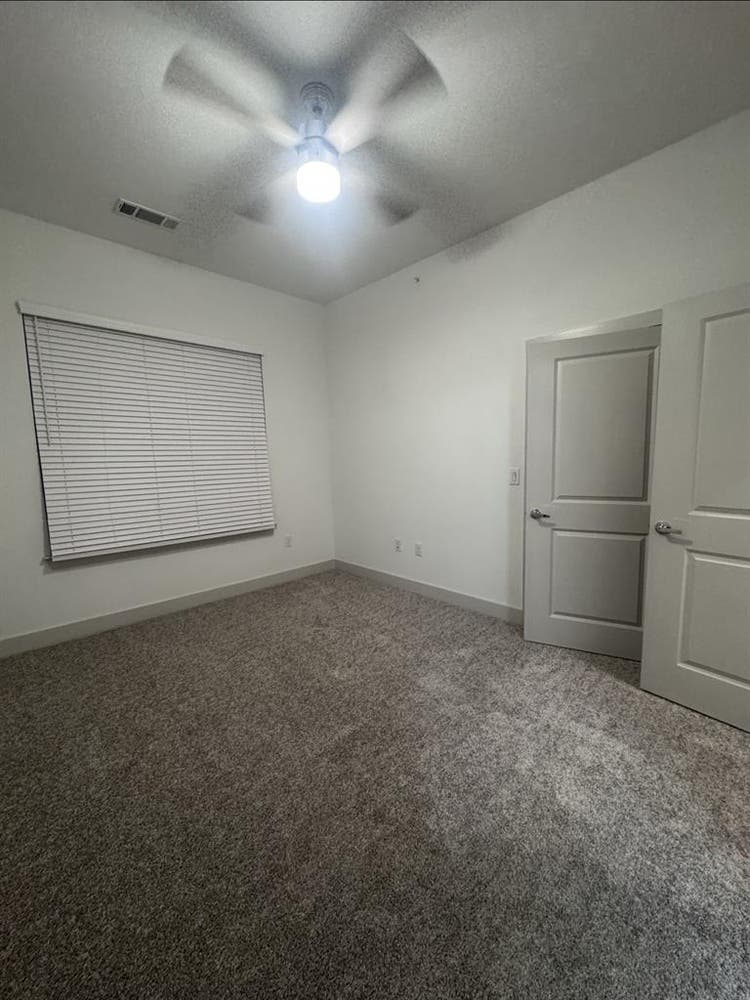 Spacious/Modern Apartment-RoundRock