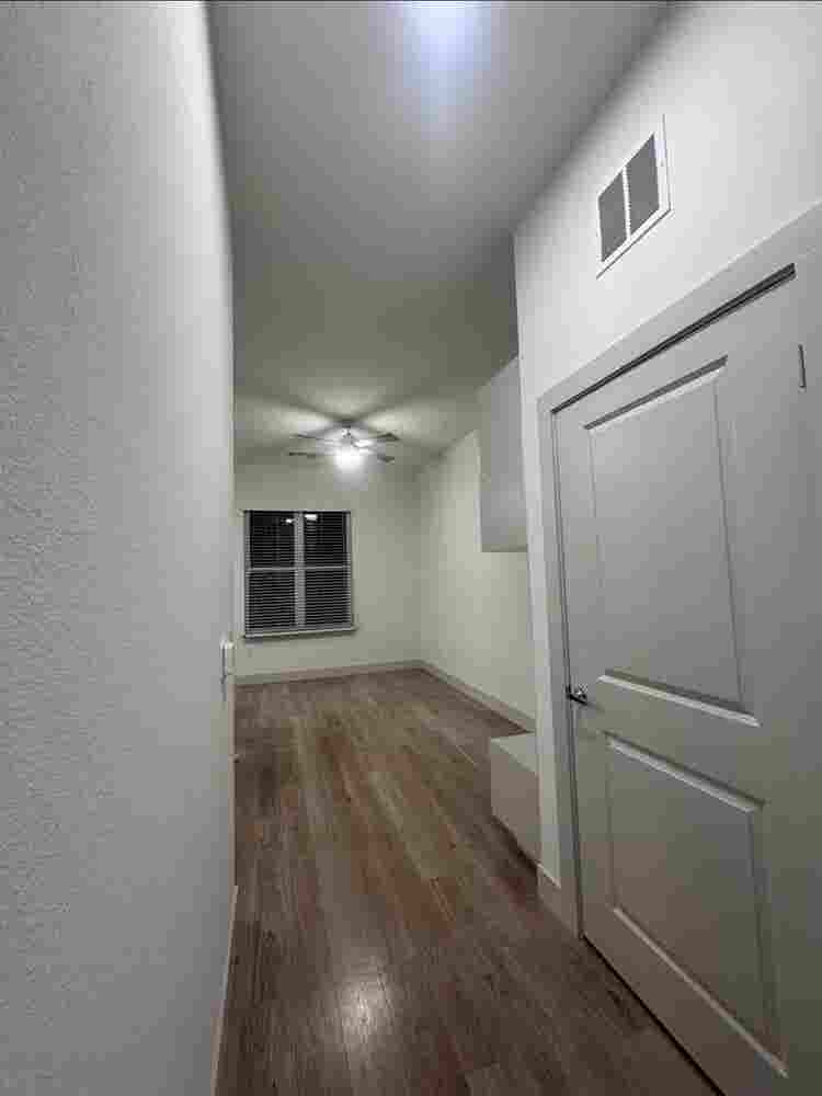Spacious/Modern Apartment-RoundRock