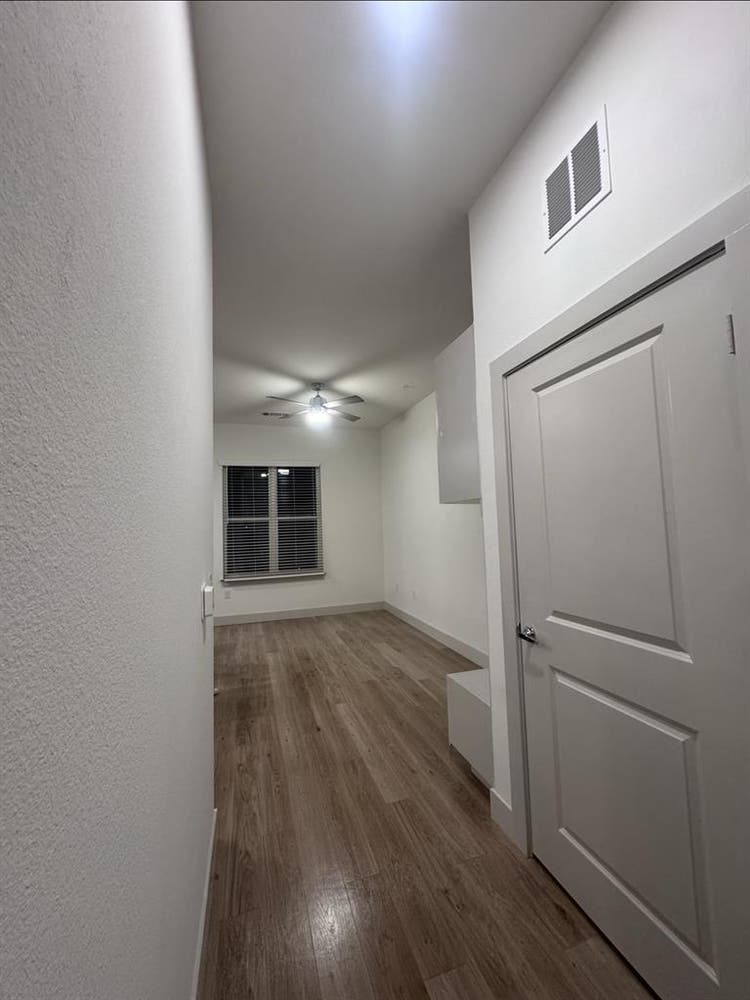 Spacious/Modern Apartment-RoundRock