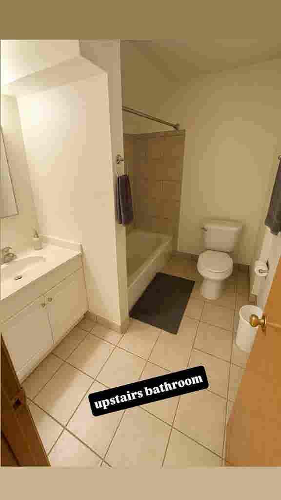 Awesome Clean Roomies