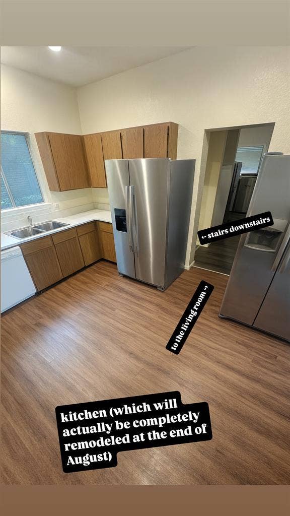 Awesome Clean Roomies