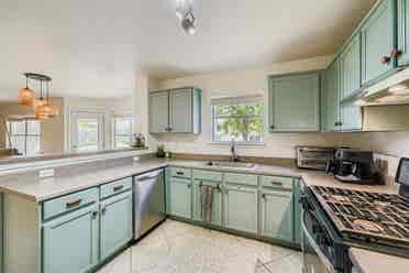 Beautiful Spacious FURNISHED BR