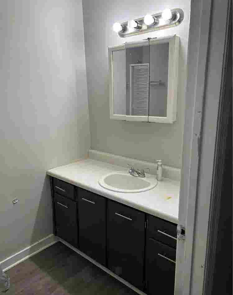 Master Bedroom and Free Utilities