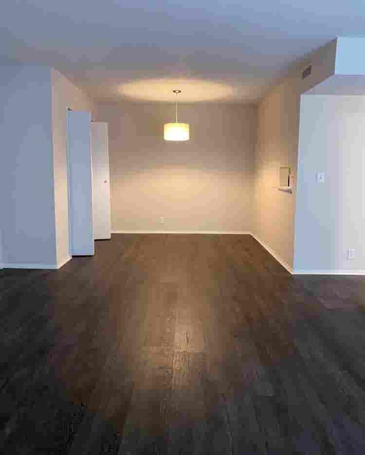 Master Bedroom and Free Utilities