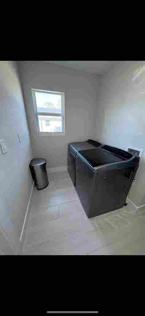 Furnished room 
all included
