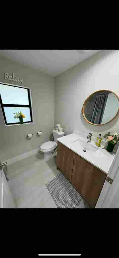 Furnished room 
all included