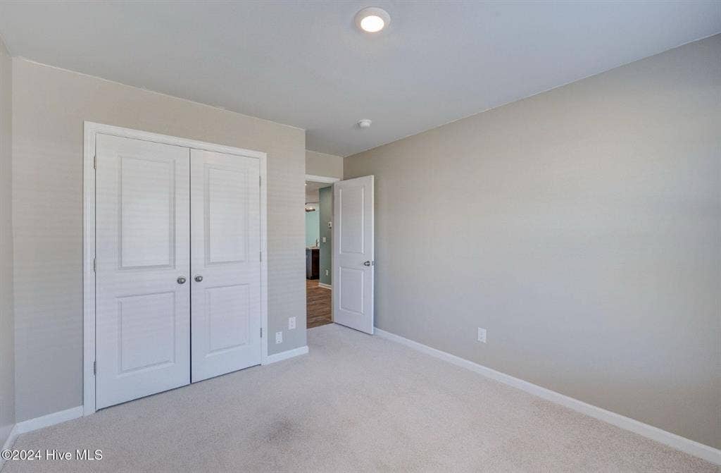 1 bedroom and 1 bathroom for rent