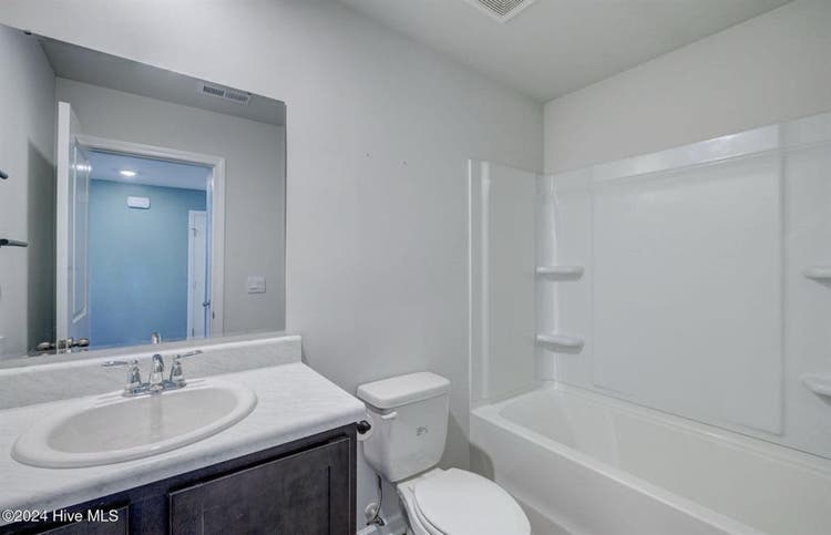 1 bedroom and 1 bathroom for rent
