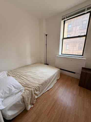 ✨Affordable Room in Midtown South✨