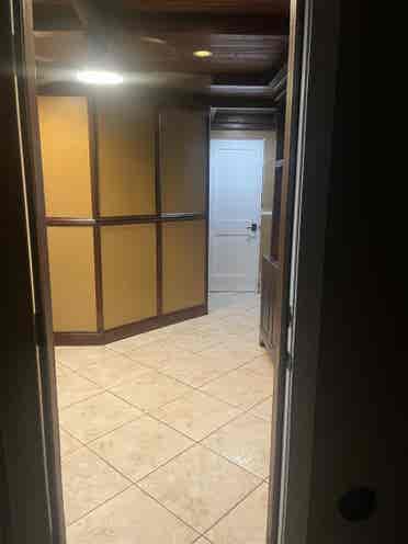 Room with retreat for rent
