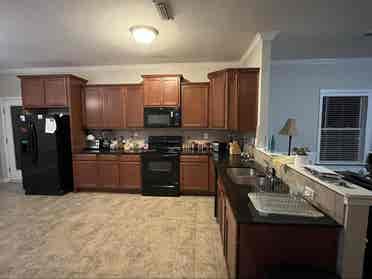 Looking for 1 roommate.
