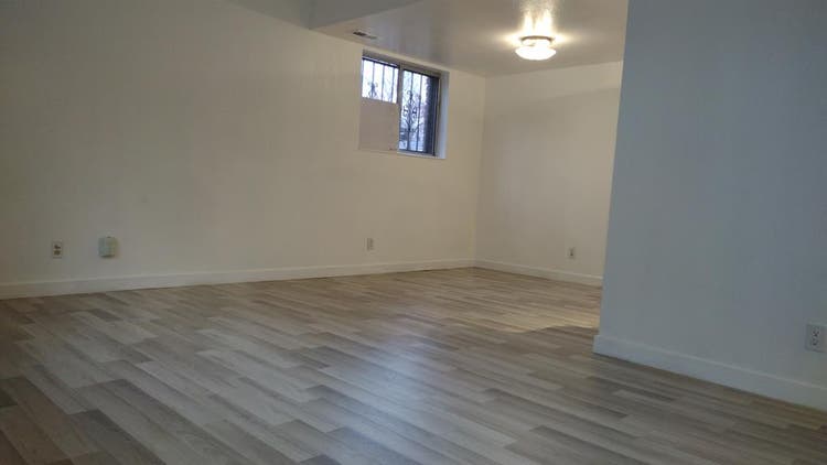 Remodeled Millcreek Condo