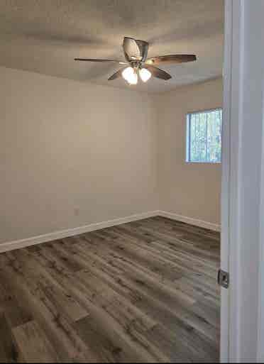 Cozy room in Garden Grove