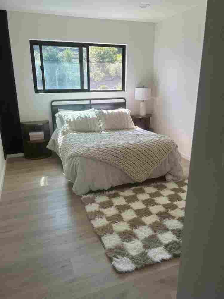 Bran new house, furnished