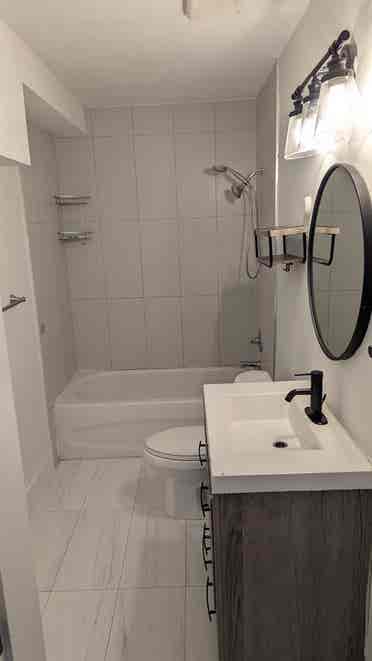 1 BEDROOM BASEMENT SUITE FOR RENT