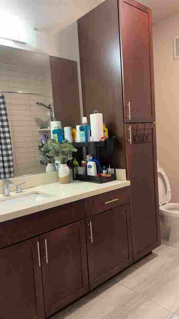 Lease Takeover: 1BHK w/Private Yard