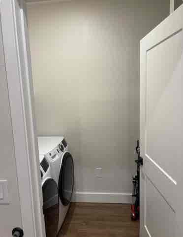 Room available to rent- $/mon