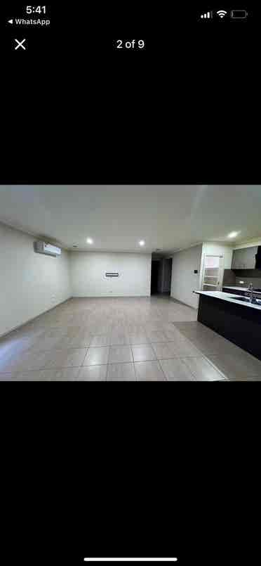 Looking for a flatmate