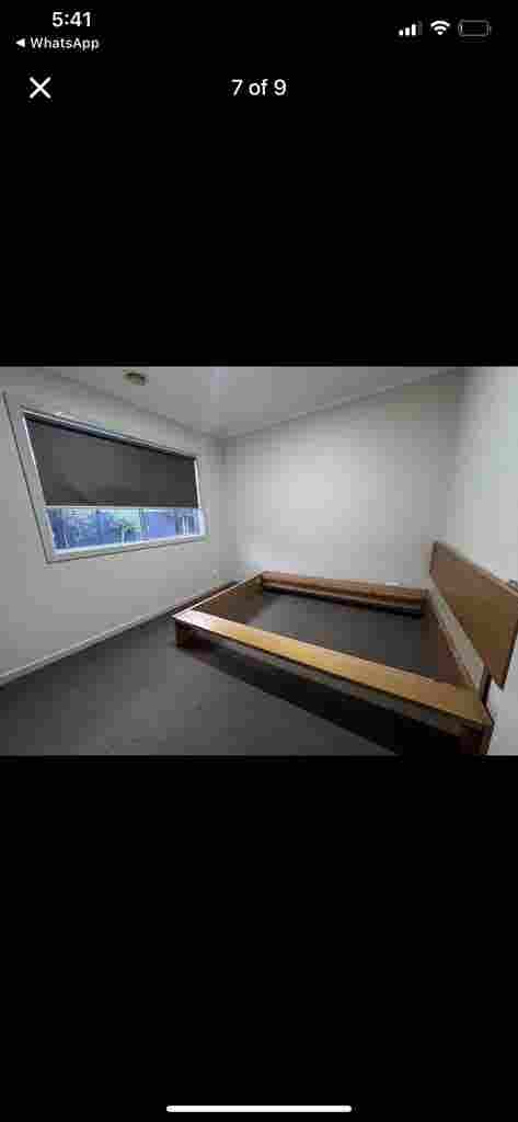 Looking for a flatmate