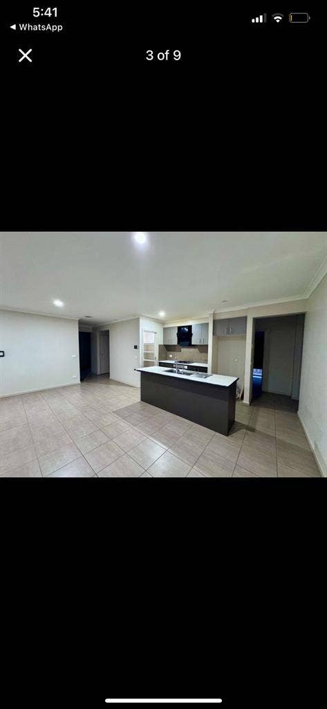 Looking for a flatmate
