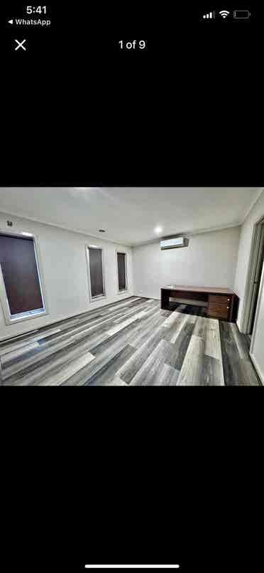 Looking for a flatmate