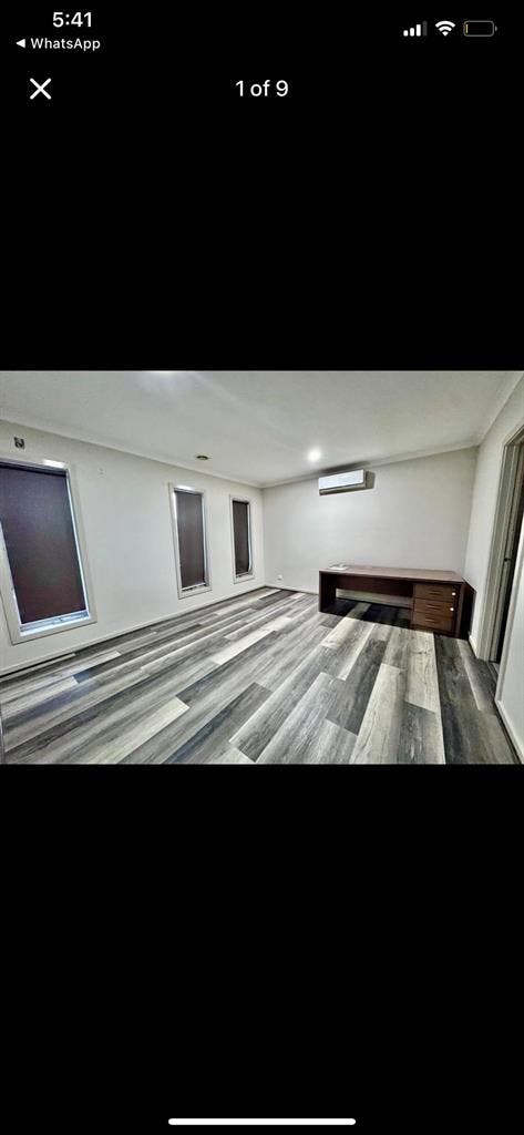 Looking for a flatmate