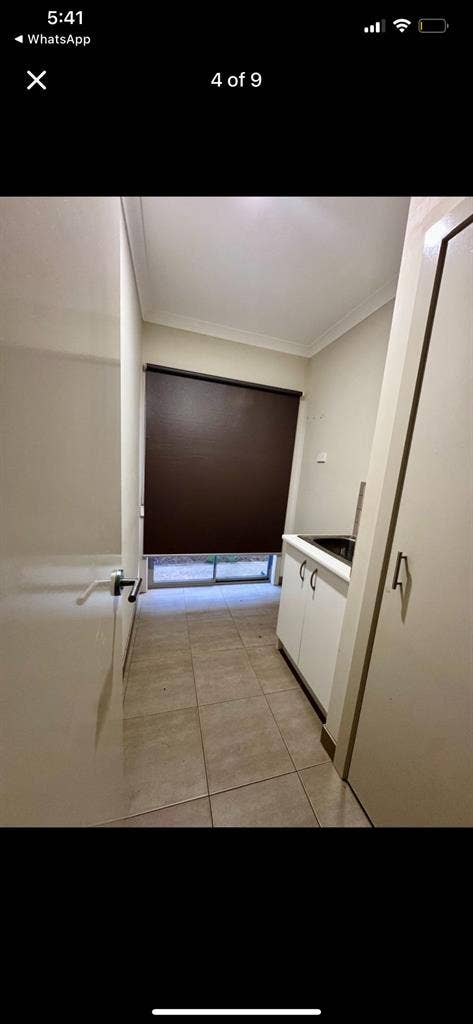 Looking for a flatmate
