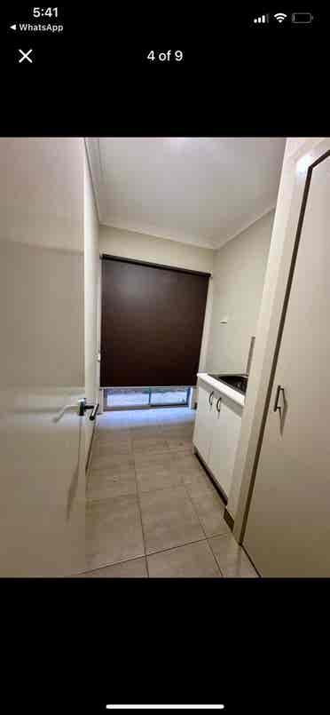 Looking for a flatmate