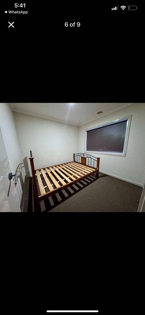 Looking for a flatmate