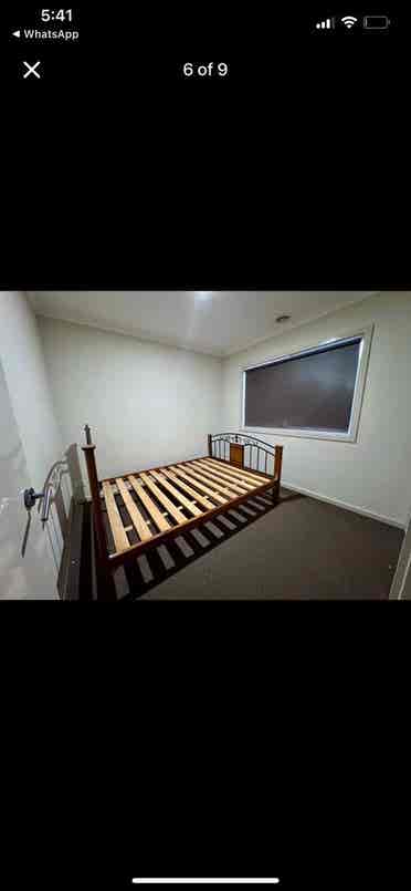 Looking for a flatmate