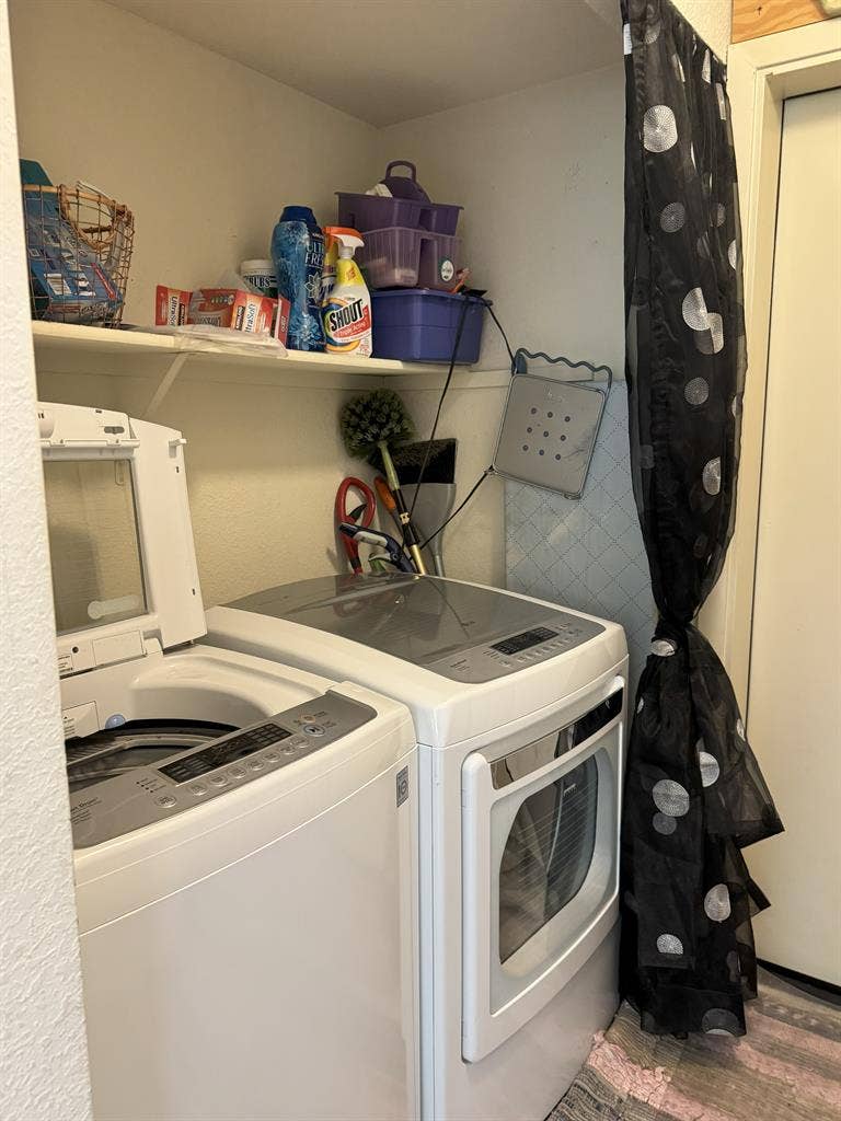Furnished Loft, Bath