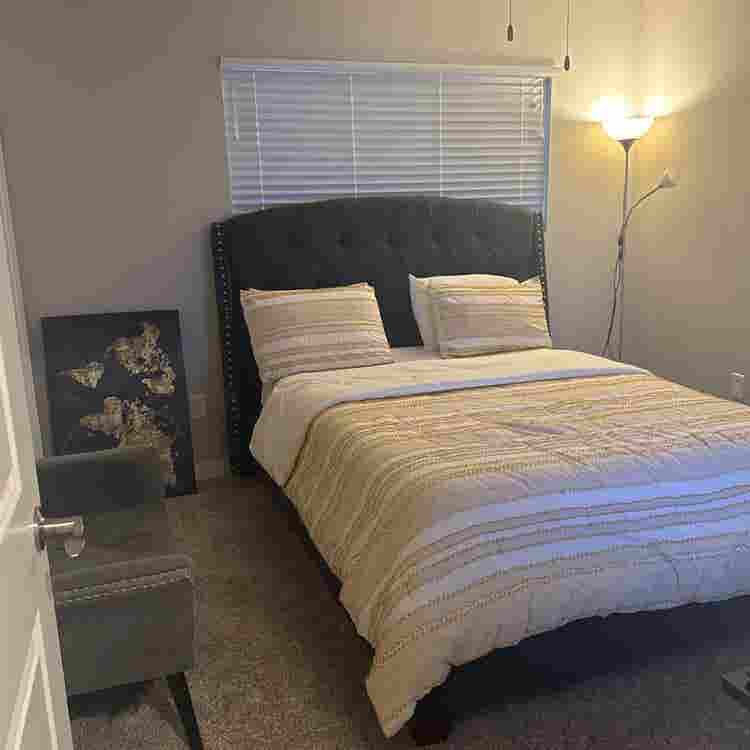 Furnished room for rent