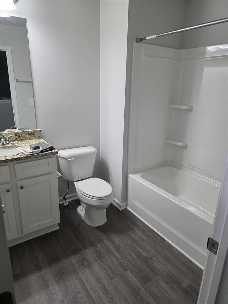 Room for rent in house