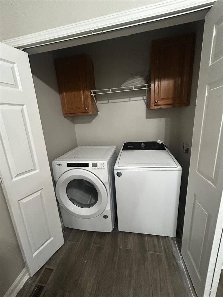 Master bedroom for rent