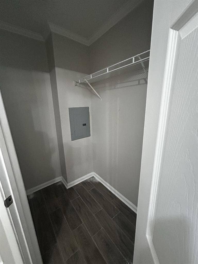 Master bedroom for rent